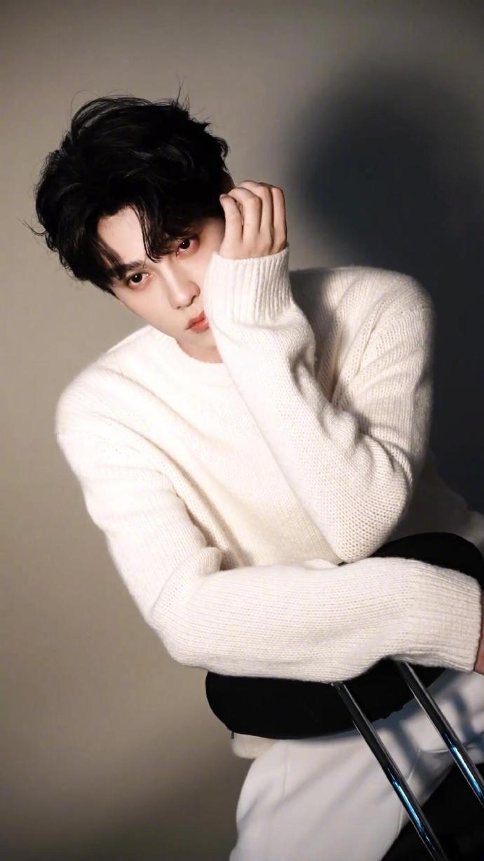 田栩宁新年第一次直播/芒果娱乐